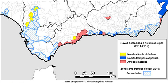 Mapa de les noves troballes de mosquit tigre que es van fer a Andalusia el 2014 i el 2015, segons si van ser detectats per la ciutadania, per les trampes dels experts o bé per ambdós mètodes. Font: Palmer et al. (2017) CC-BY