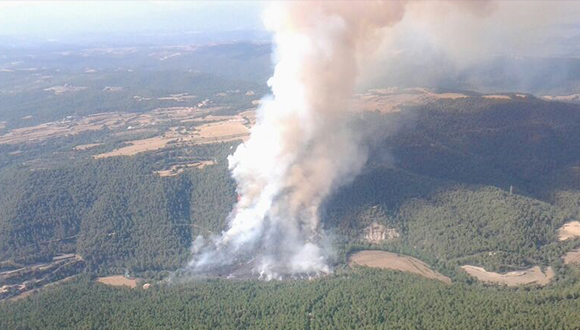 Incendi topogràfic, Salo (24/7/13). Font: Bombers de la Generalitat de Catalunya.