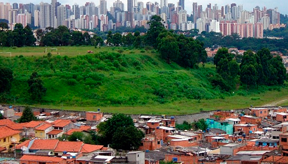 Favela Jaqueline, a Vila Sônia (São Paulo, Brasil). Font: Wikipedia