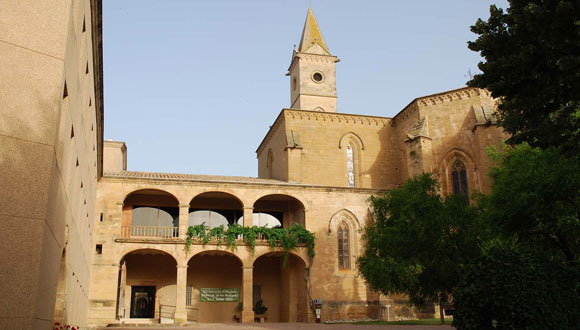 Monestir de les Avellanes