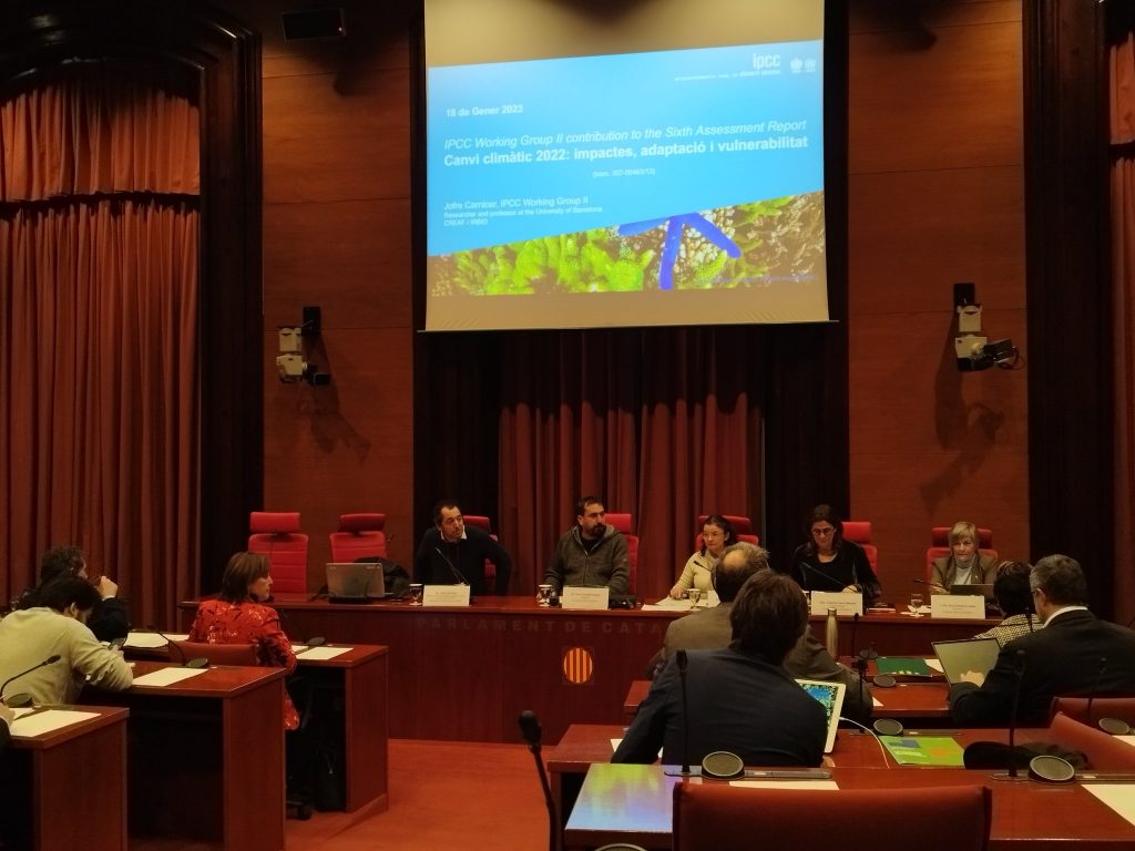 Compareixença enfront de la Comissió d’Acció Climàtica del Parlament on va intervenir l'investigador Jofre Carnicer. Foto: CREAF.