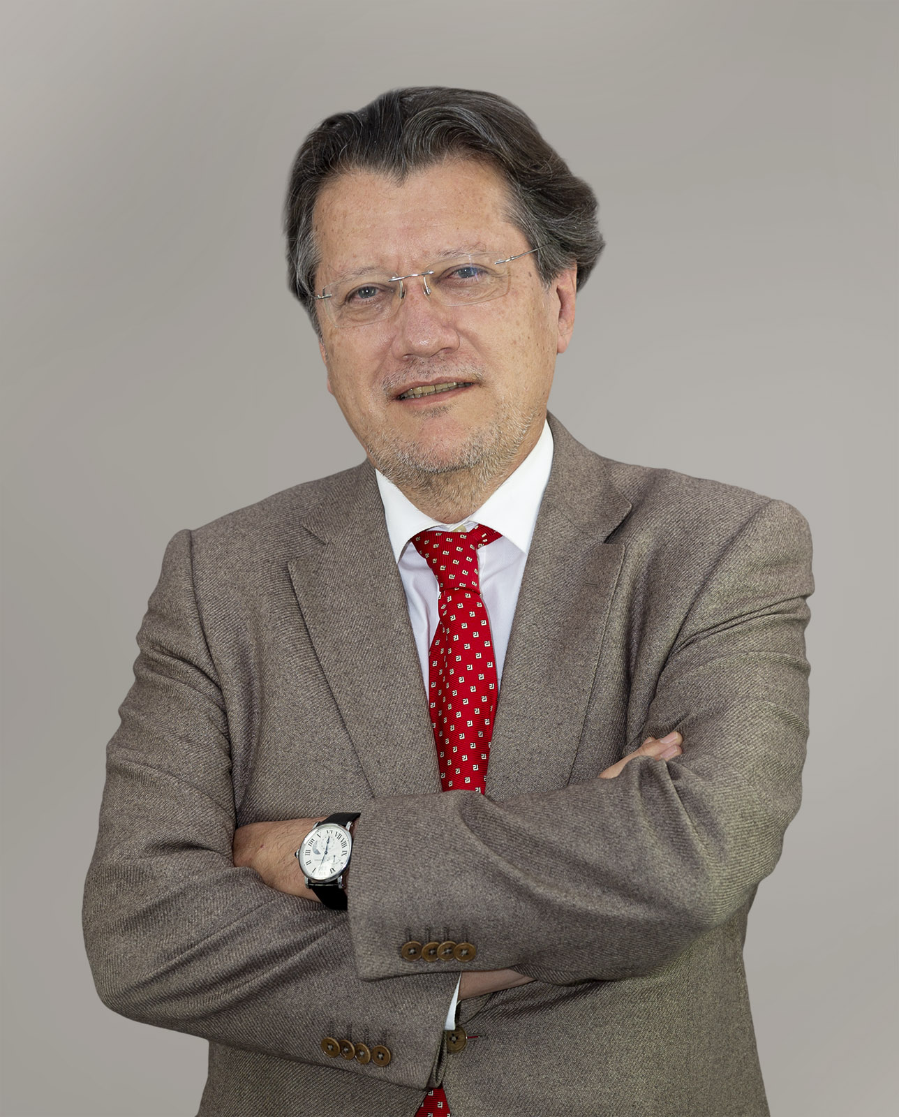 Professor Rafael I. Barraquer, director of Barraquer